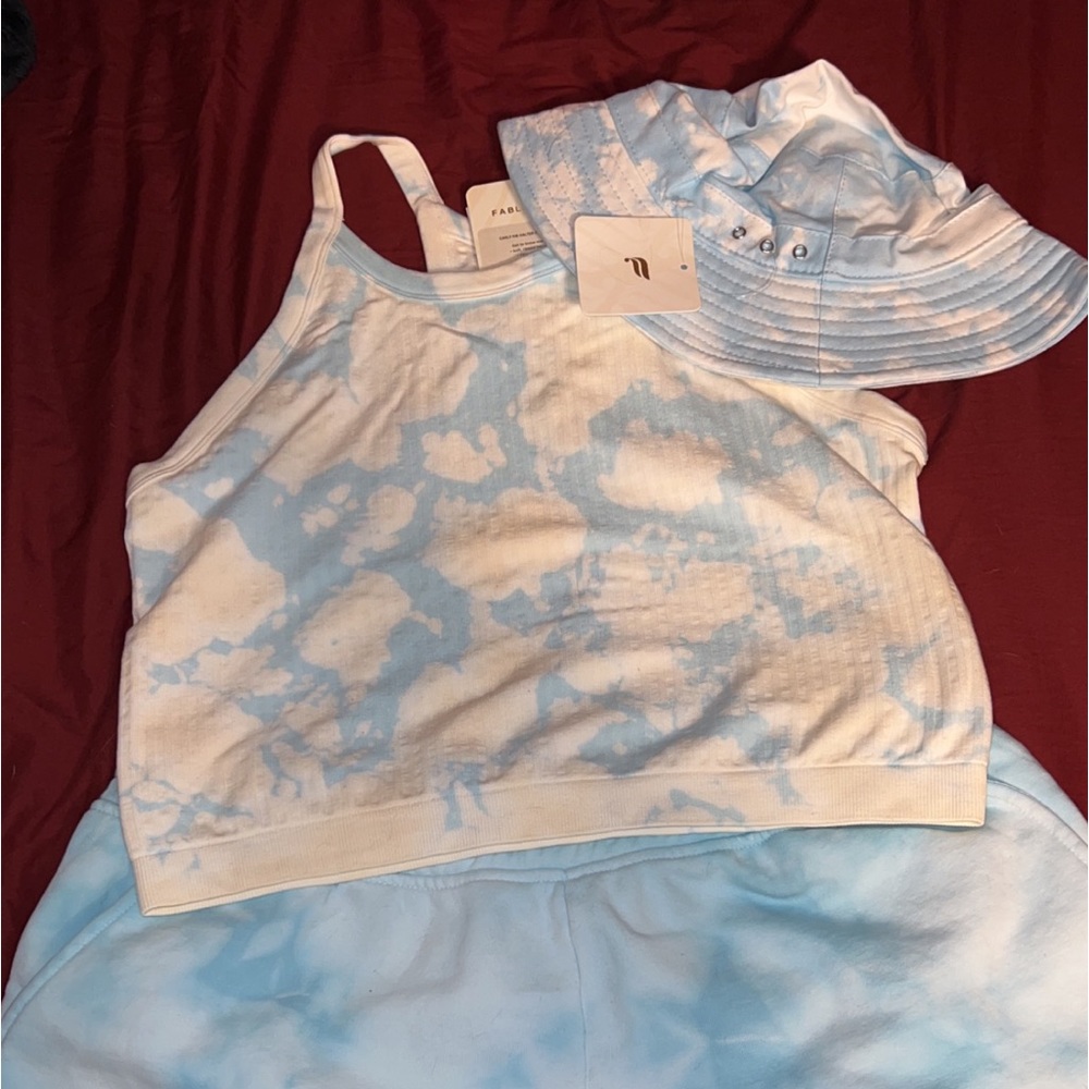 Fabletics total outfit